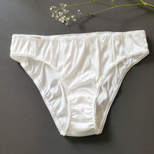 Load image into Gallery viewer, Mellow Morning white silk panties
