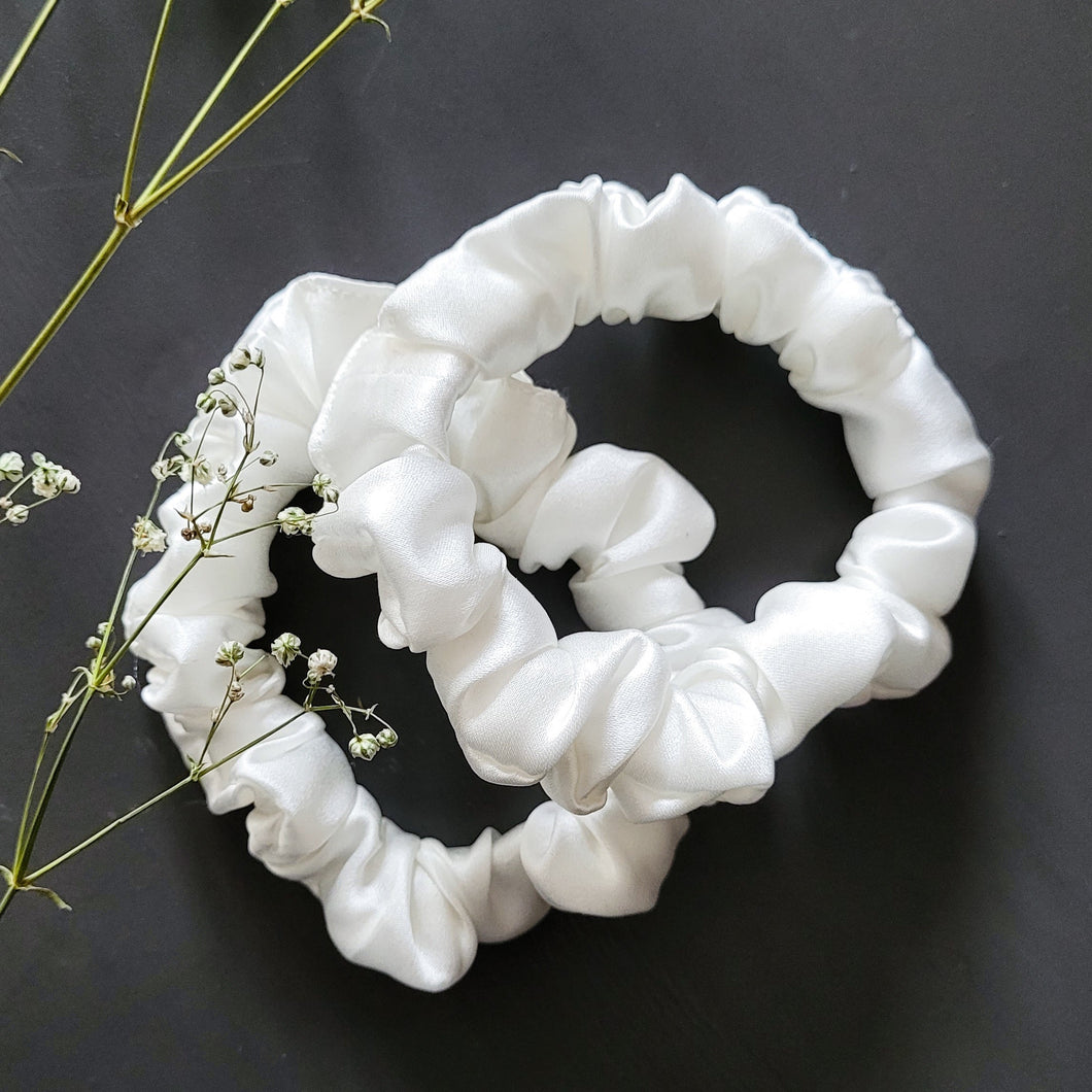 Perfect Duo scrunchie set - white & white